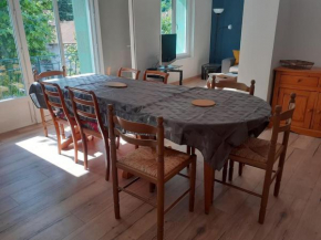 Loue appartement duplex de 90m2 refait à neuf